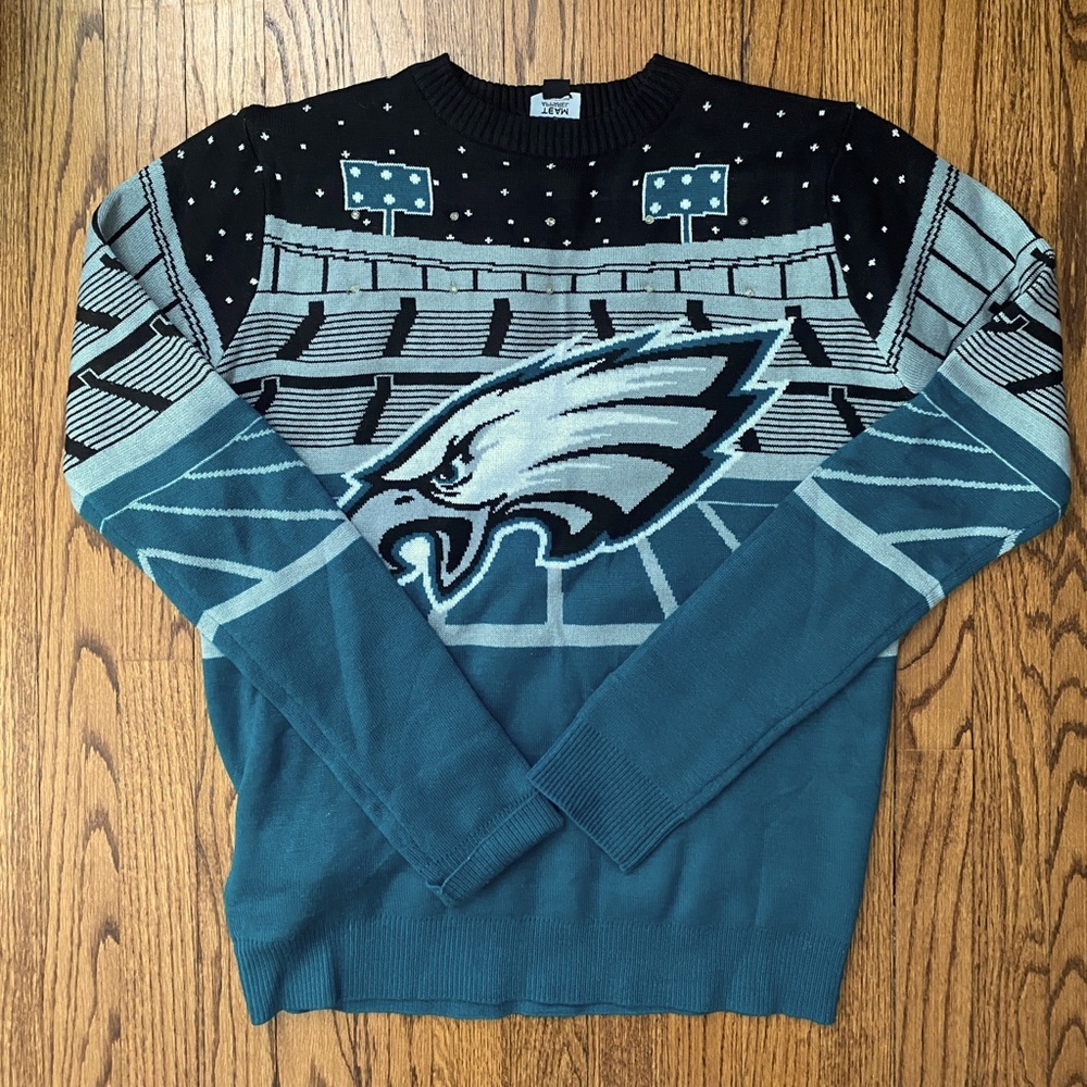 Philadelphia Eagles Sweater - lights up!